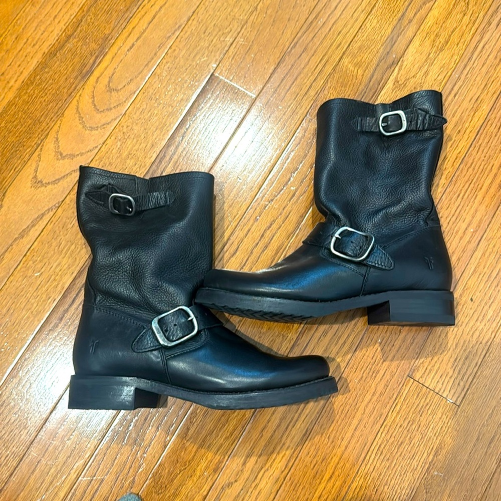 Never worn outside Frye Veronica short boots
